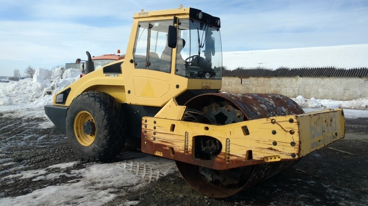 Грунтовый каток Bomag bw 216